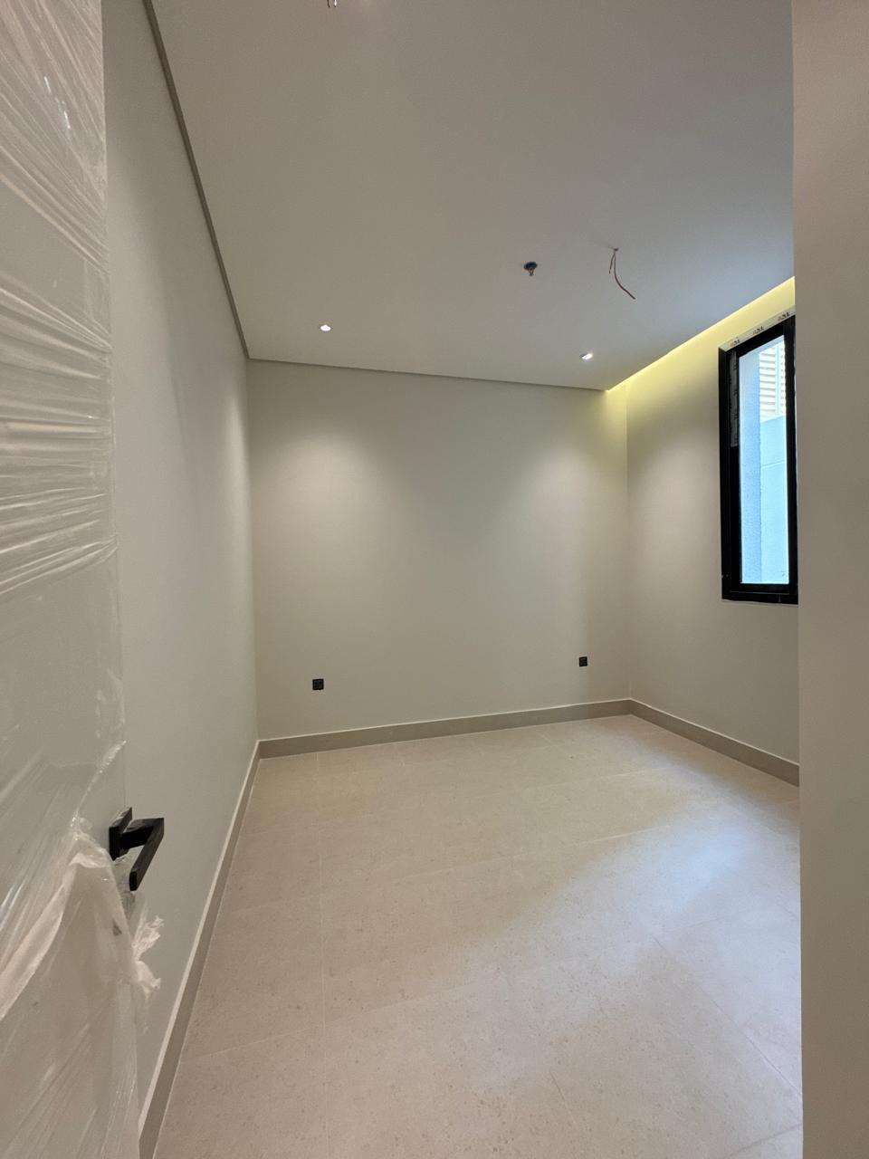 WhatsApp Image 2026-03-08 at 6.54.59 PM (2)